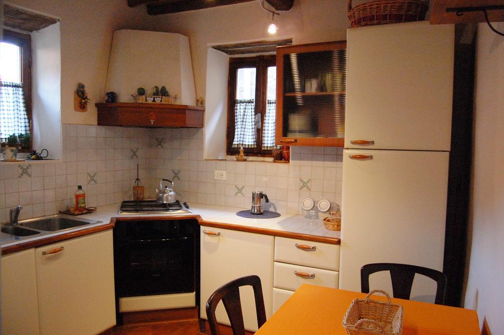 הוילה באניי די לוקה Casa Webb חדר תמונה